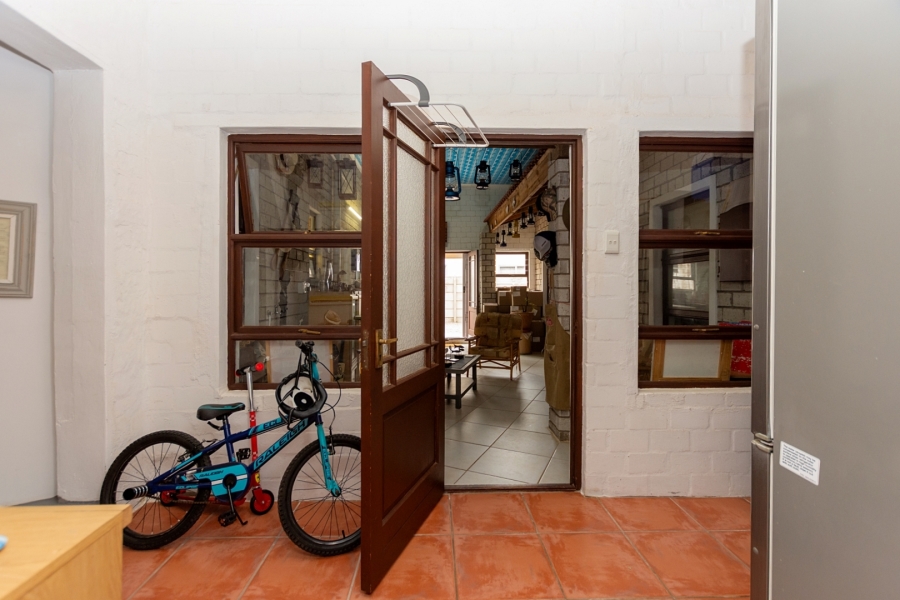 5 Bedroom Property for Sale in Britannia Bay Western Cape